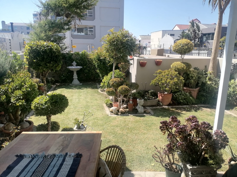 To Let 1 Bedroom Property for Rent in Strand North Western Cape